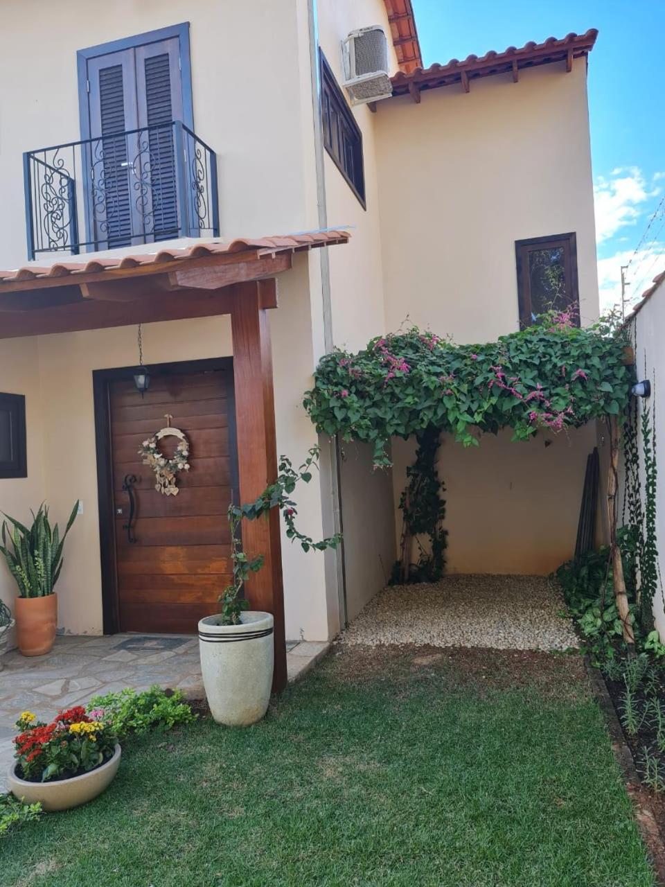Casa Bonita - Aconchegante Para Se Divertir E Descansar Pirenopolis Exterior photo